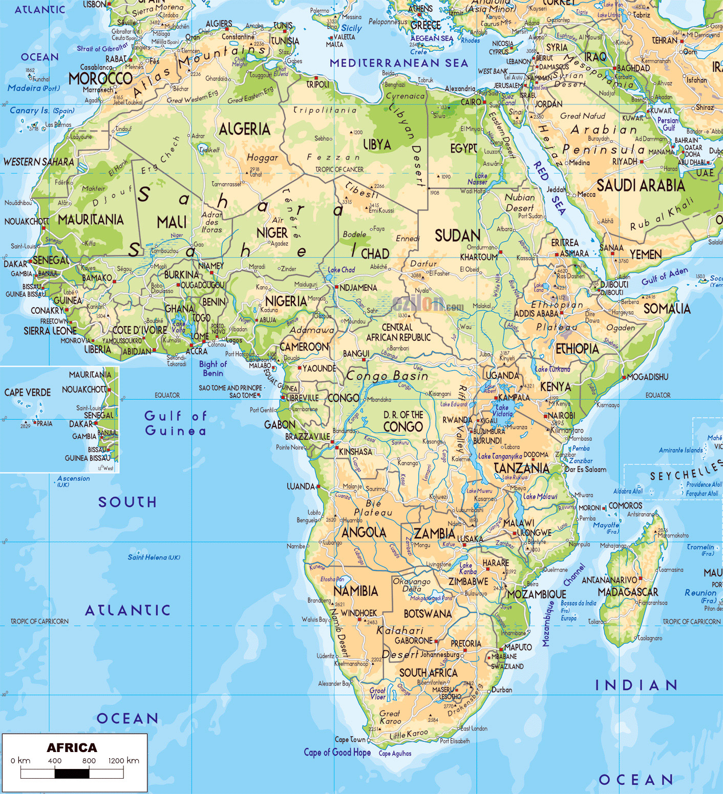 Большая подробная физическая карта Африки с дорогами и городами