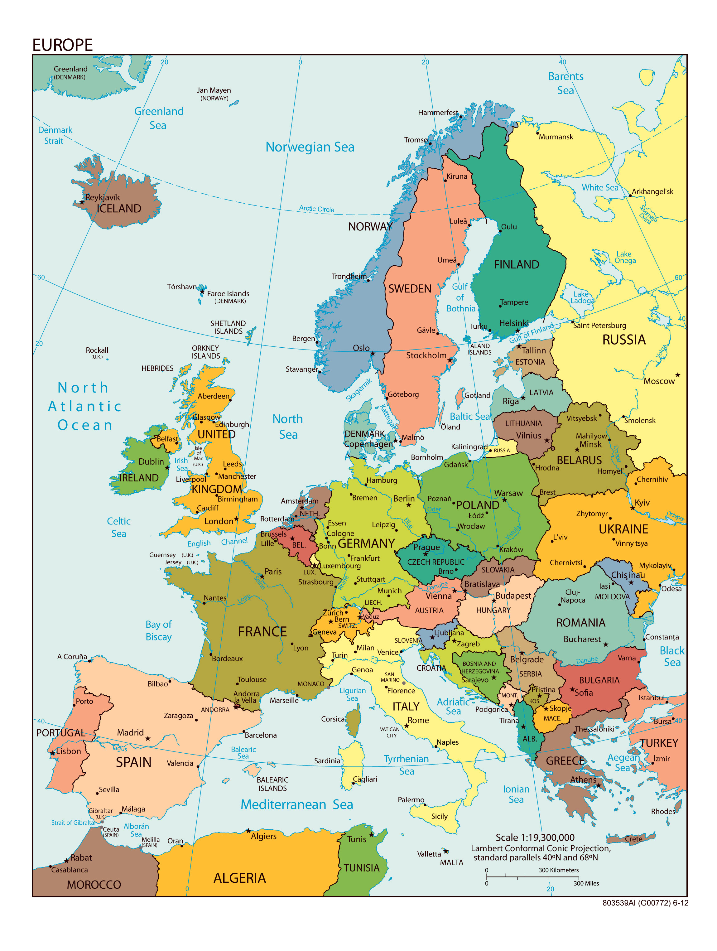 Большая подробная политическая карта Европы со всеми столицами и крупнымигородами